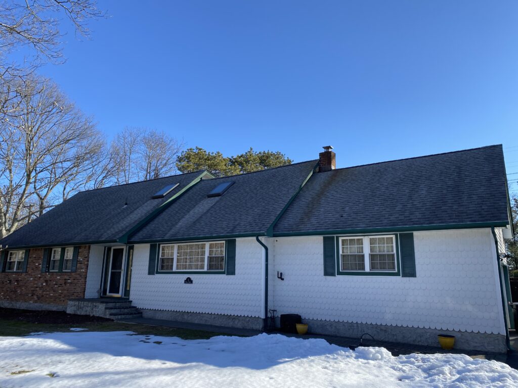 Soft wash roof cleaning suffolk county long island near me