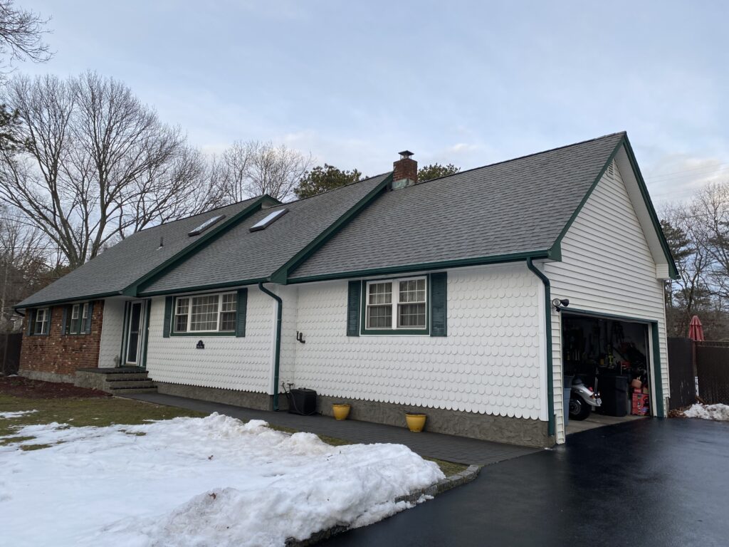 Soft wash roof cleaning suffolk county long island near me